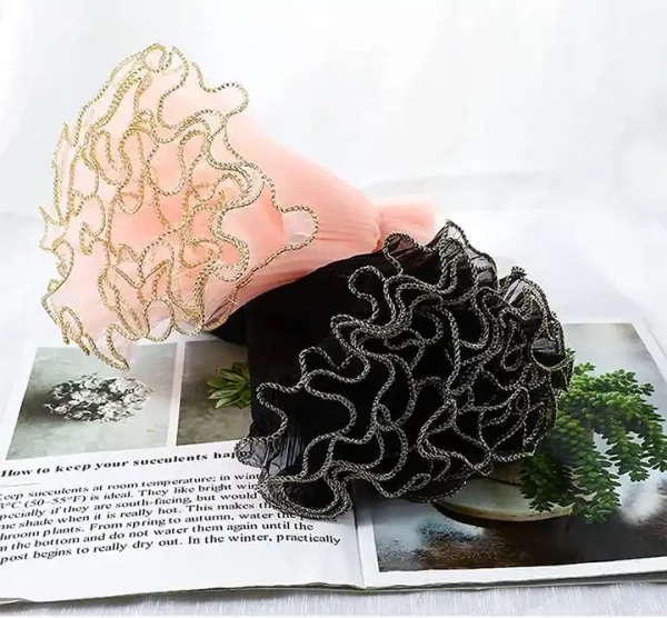 Floral Wrapping Mesh Paper Black Bouquet Packing Paper Supply Wrinkled Wavy Net Yarn Valentine's Day - Image 5